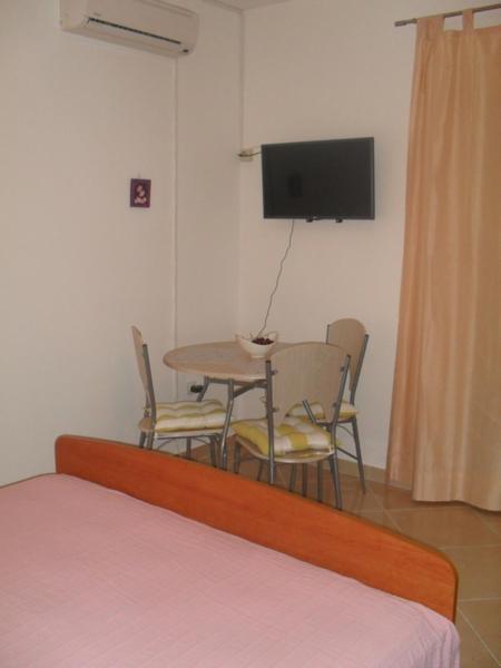 Studio Apartmani Krstina Sukošan Esterno foto