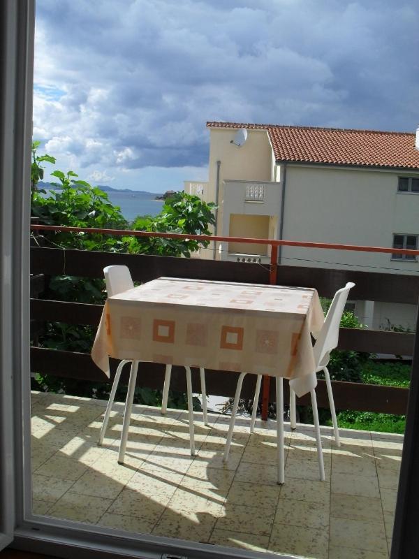 Studio Apartmani Krstina Sukošan Esterno foto